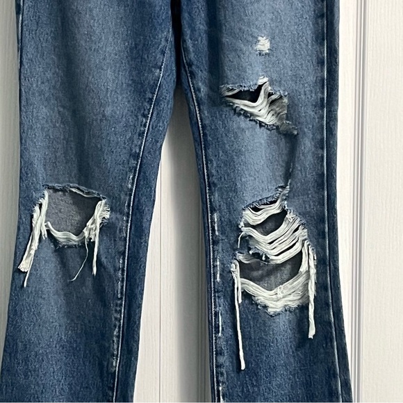 BDG URBAN OUTFITTERS ripped Boot cut denim jeans womens size 24 NWT HIGH Rise - Picture 3 of 11